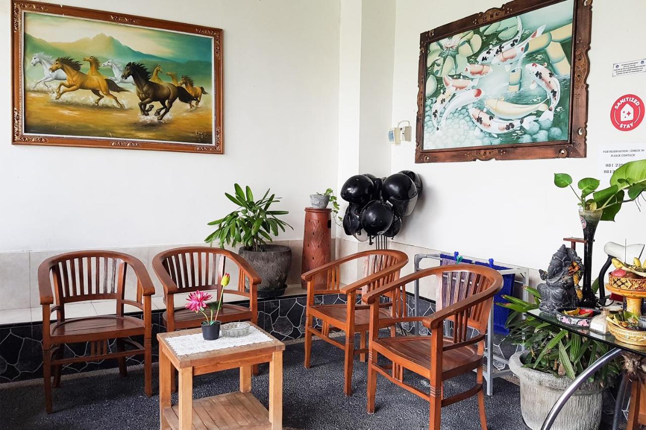 Oyo 3912 Wahyu Residence Bali Denpasar Esterno foto